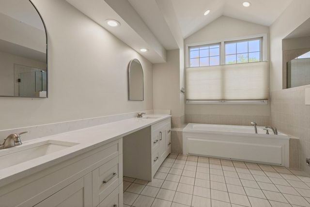 2108 Birchwood Lane, Buffalo Grove, IL 60089