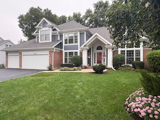 2108 Birchwood Lane, Buffalo Grove, IL 60089