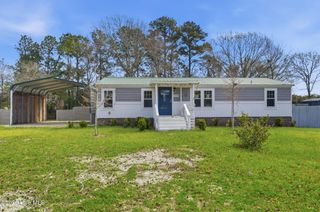 2228 Harbor Ridge Drive SE, Bolivia, NC 28422