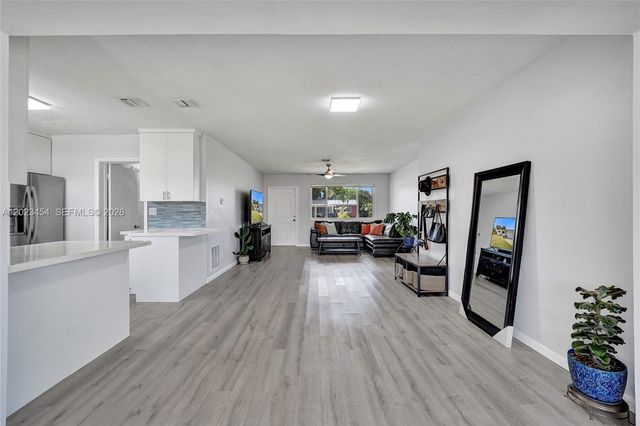 3234 Roosevelt St, Hollywood, FL 33021