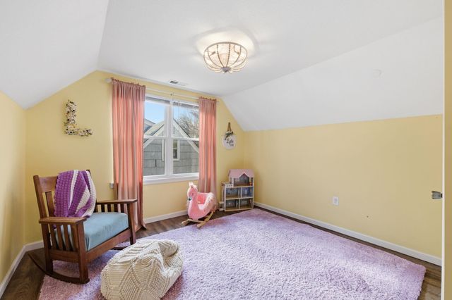 509 S Lakeview Dr, Derby, KS 67037