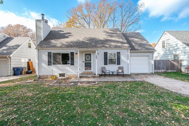 509 S Lakeview Dr, Derby, KS 67037