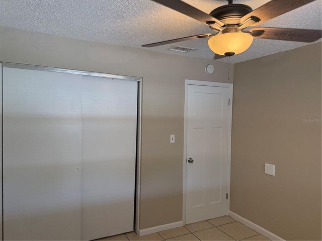 824 S LONE OAK DRIVE A, Leesburg, FL 34748