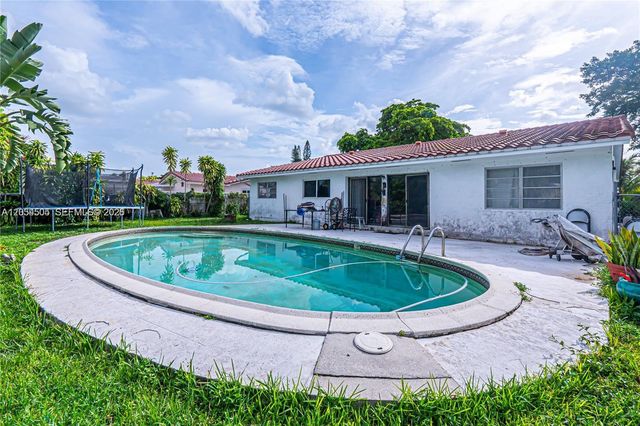 3991 NW 108th Ave, Coral Springs, FL 33065