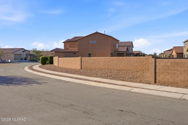 7352 S Via Plaza Del Maya, Tucson, AZ 85756