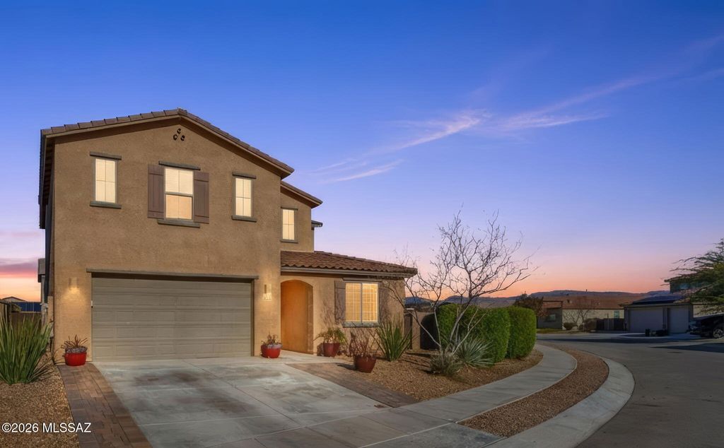 7352 S Via Plaza Del Maya, Tucson, AZ 85756