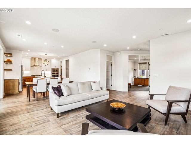 1300 S 41ST Pl, Ridgefield, WA 98642