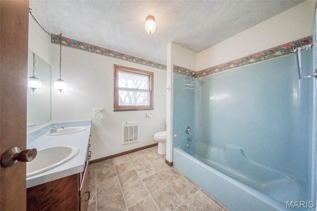 3901 County Road 4110, Salem, MO 65560