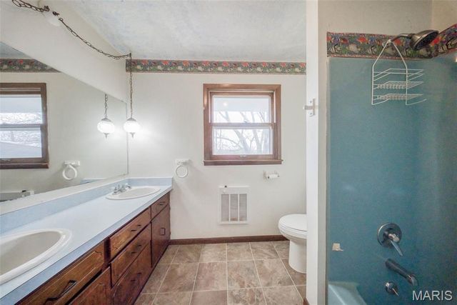 3901 County Road 4110, Salem, MO 65560