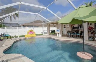 1320 SE 25th LN, Cape Coral, FL 33904