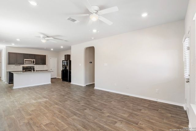 3362 STONEY KNL, San Antonio, TX 78245