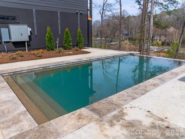 562 Normandy Road, Mooresville, NC 28117
