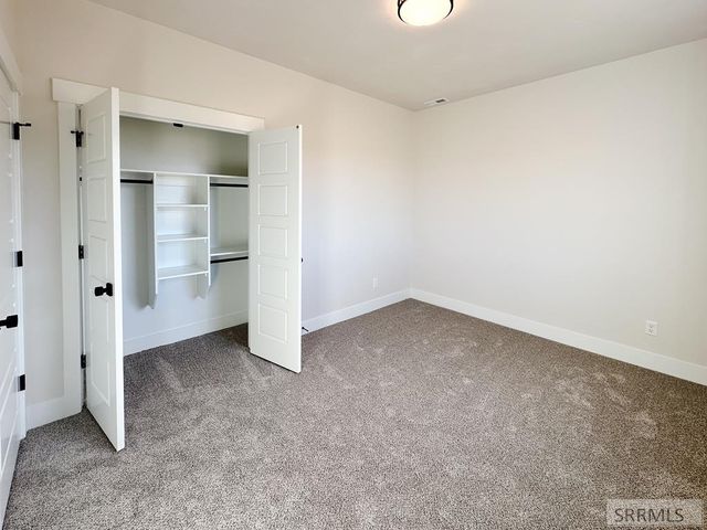 3890 Mountain Bluebird Way, Ammon, ID 83406