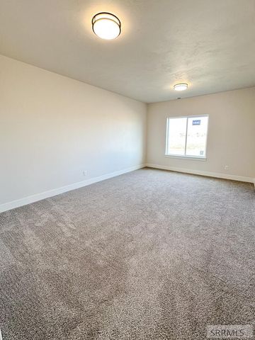 3890 Mountain Bluebird Way, Ammon, ID 83406