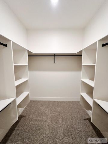 3890 Mountain Bluebird Way, Ammon, ID 83406