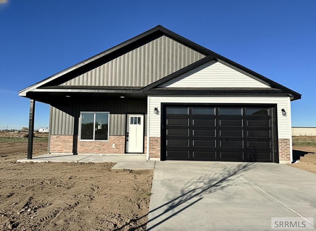 3890 Mountain Bluebird Way, Ammon, ID 83406
