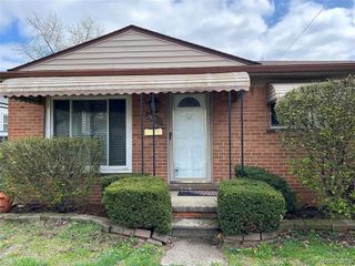 28810 Townley Street, Madison Heights, MI 48071