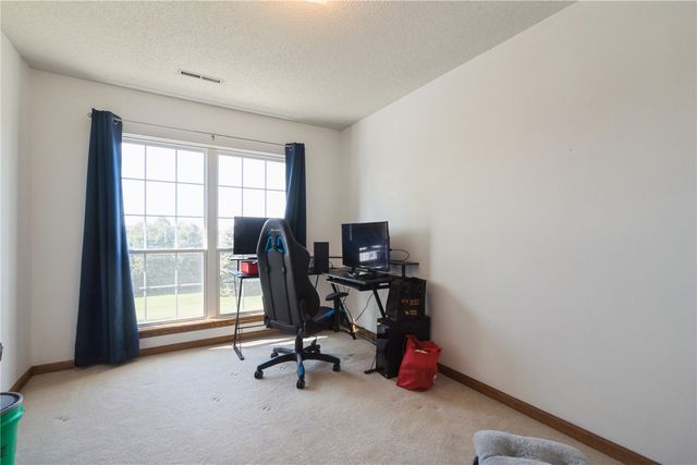 3445 Willowridge Road C, Marion, IA 52302