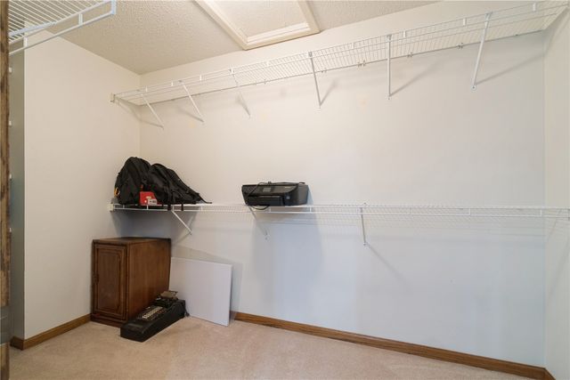 3445 Willowridge Road C, Marion, IA 52302