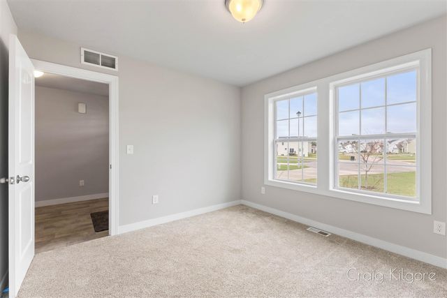 9219 Bigleaf Drive, West Olive, MI 49460