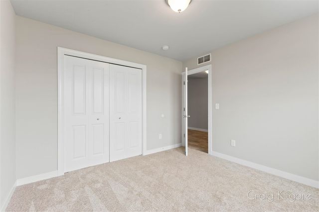 9219 Bigleaf Drive, West Olive, MI 49460