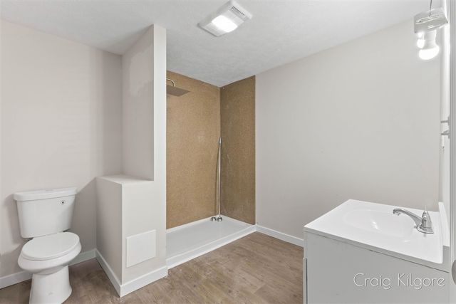 9219 Bigleaf Drive, West Olive, MI 49460