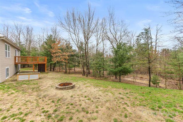 9219 Bigleaf Drive, West Olive, MI 49460