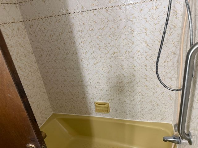 3156 Kentwood Parkway, Rockford, IL 61109