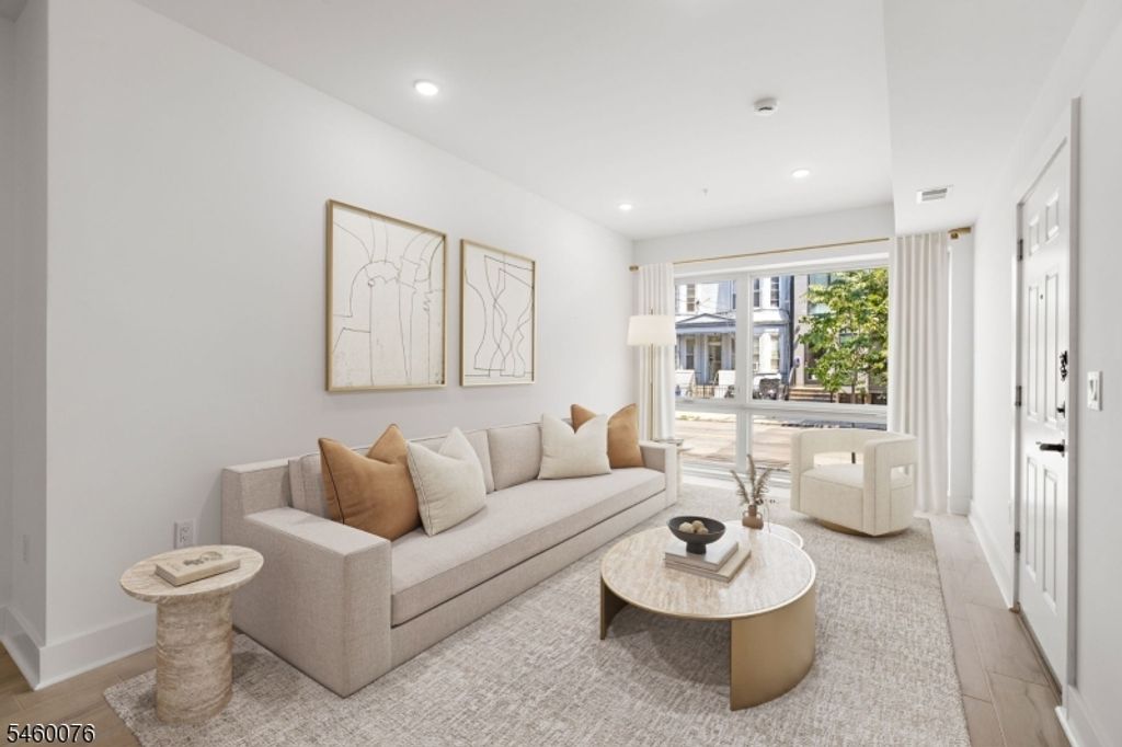 1001 Summit Ave 1, Jersey City, NJ 07307 — exterior