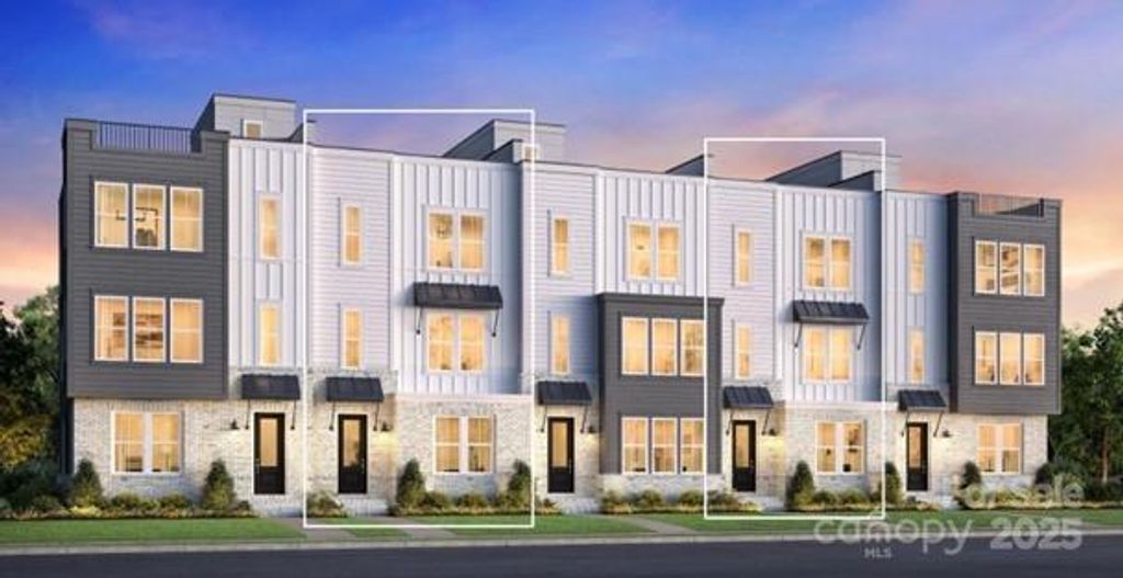 7025 Westrow Avenue 108, Charlotte, NC 28278