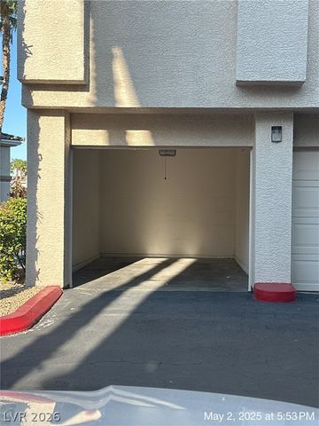 7119 DURANGO Drive 208, Las Vegas, NV 89113