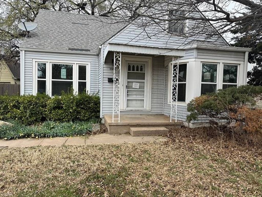 3326 E Clark, Wichita, KS 67218