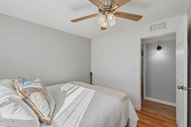 7041 E 42nd Street, Tucson, AZ 85730