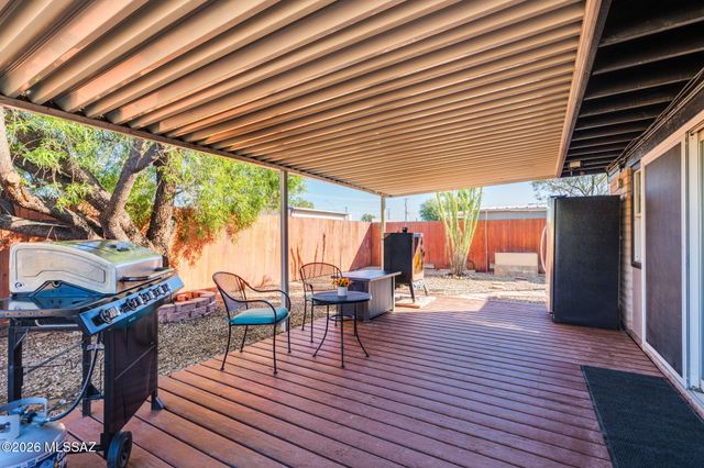 7041 E 42nd Street, Tucson, AZ 85730