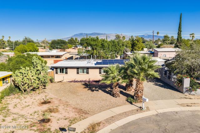 7041 E 42nd Street, Tucson, AZ 85730