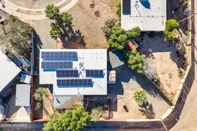 7041 E 42nd Street, Tucson, AZ 85730