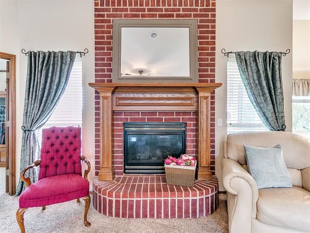 1609 Monterey Place, Edmond, OK 73013