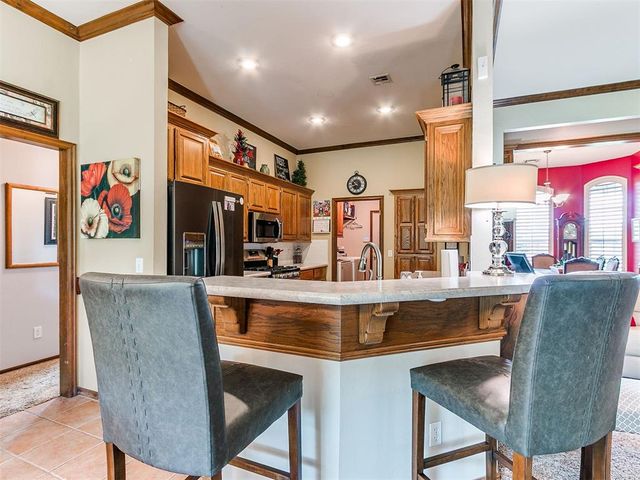 1609 Monterey Place, Edmond, OK 73013