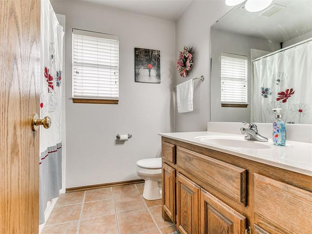 1609 Monterey Place, Edmond, OK 73013