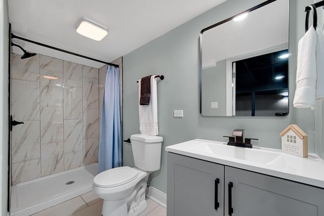 8228 Greenwood Avenue, Munster, IN 46321