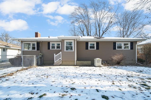 8228 Greenwood Avenue, Munster, IN 46321
