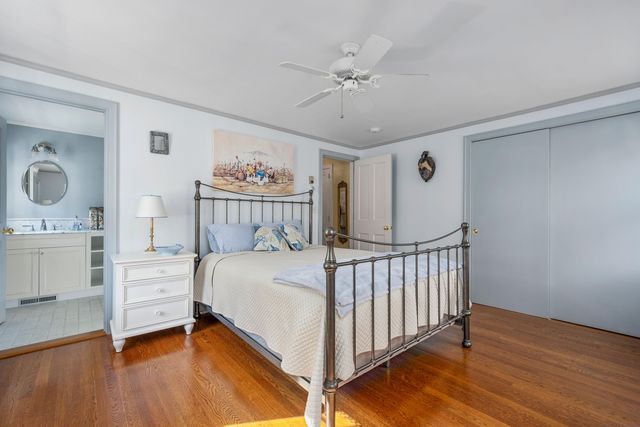 34 Black Duck Lane, Barnstable, MA 02630