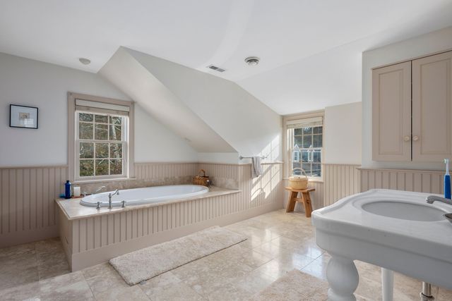 34 Black Duck Lane, Barnstable, MA 02630