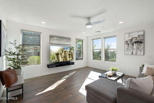 5100 E RANCHO PALOMA Drive 1044, Cave Creek, AZ 85331