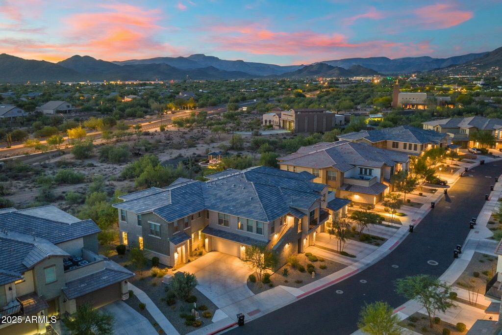 5100 E RANCHO PALOMA Drive 1044, Cave Creek, AZ 85331