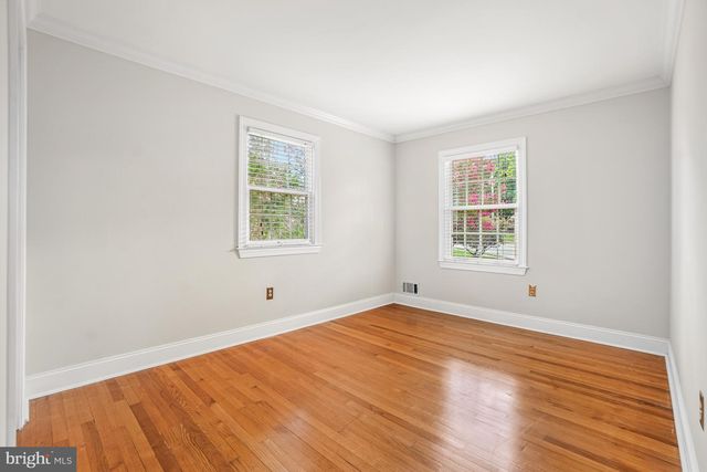 9425 BEAUREGARD AVE, Manassas, VA 20110