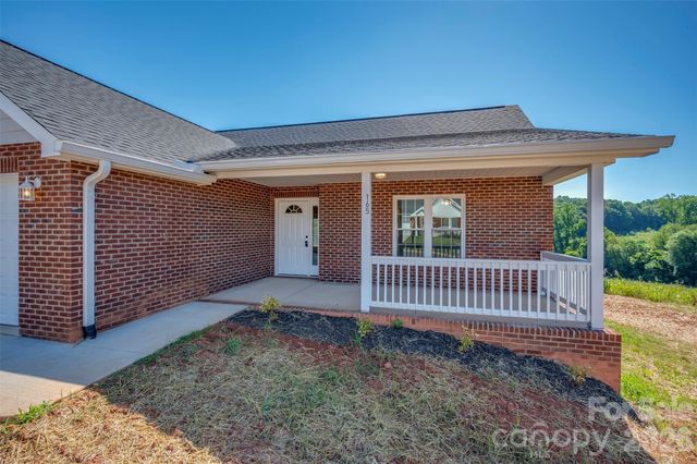 165 Central Park Circle, Spindale, NC 28160