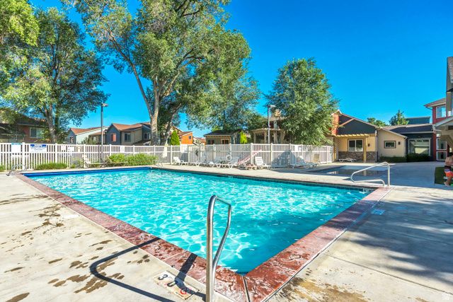 11287 S WINTER BLUFF LN, South Jordan, UT 84095