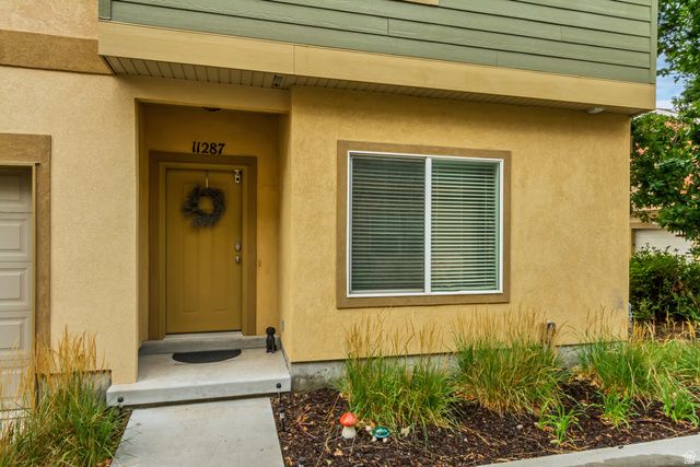 11287 S WINTER BLUFF LN, South Jordan, UT 84095
