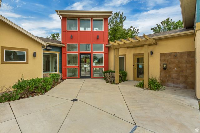 11287 S WINTER BLUFF LN, South Jordan, UT 84095